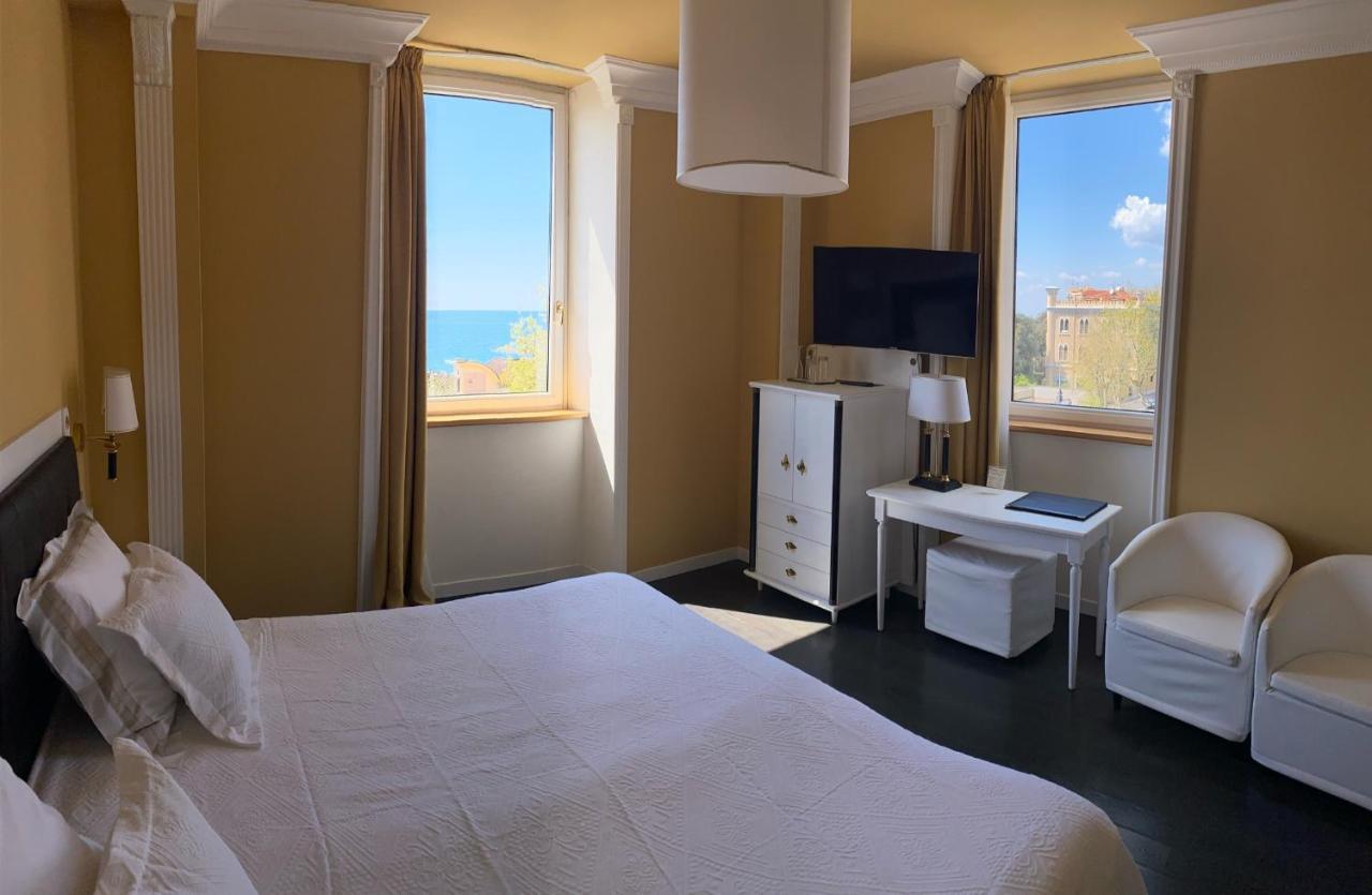 Greif Hotel Maria Theresia Trieste Esterno foto