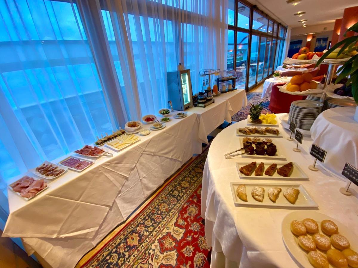 Greif Hotel Maria Theresia Trieste Esterno foto