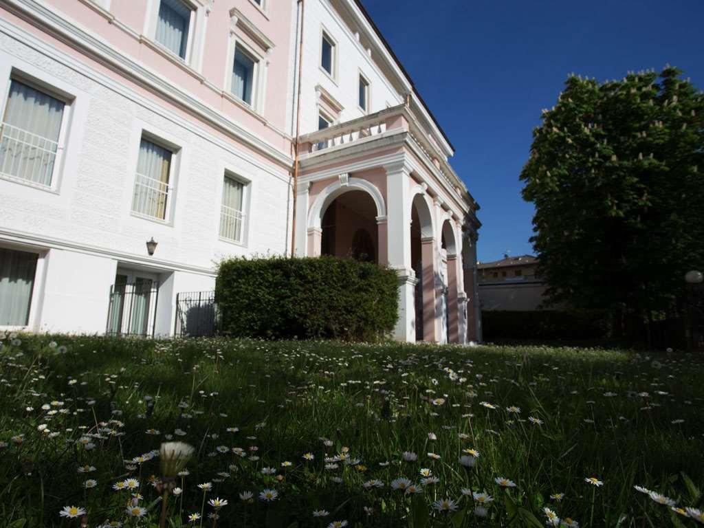 Greif Hotel Maria Theresia Trieste Esterno foto