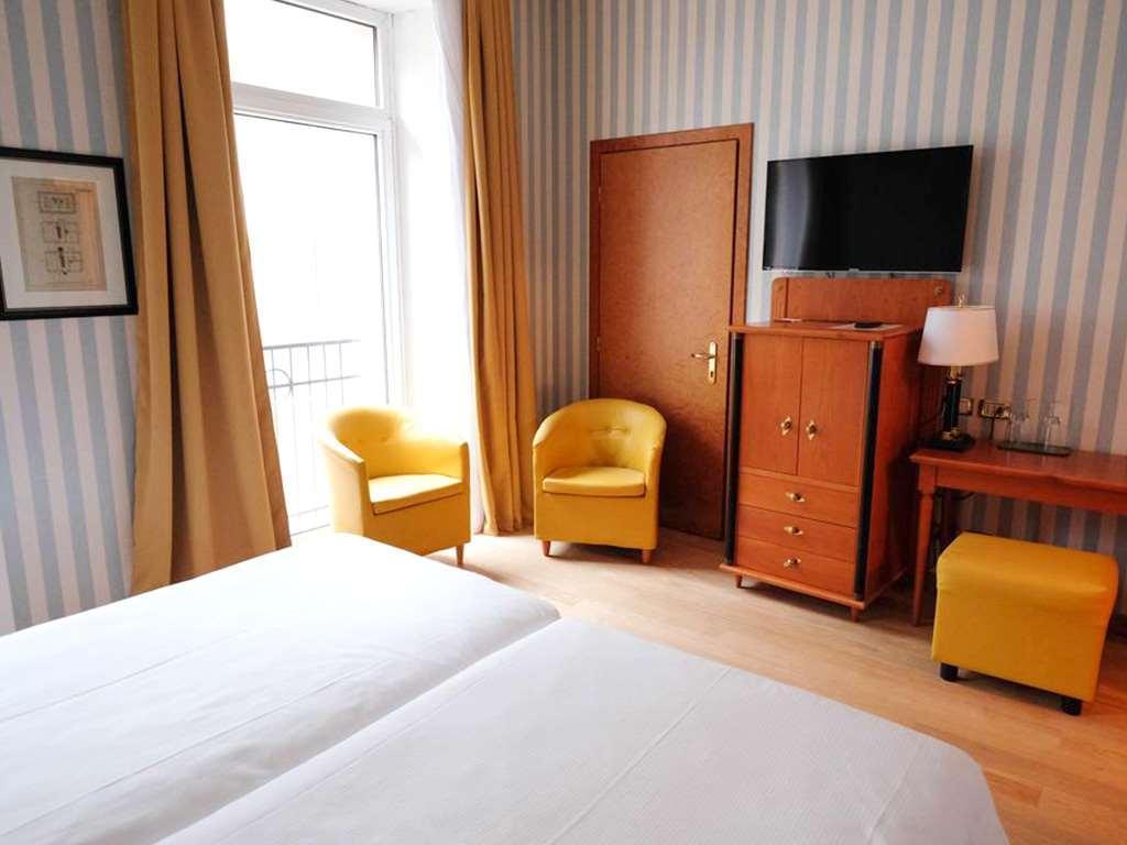 Greif Hotel Maria Theresia Trieste Esterno foto