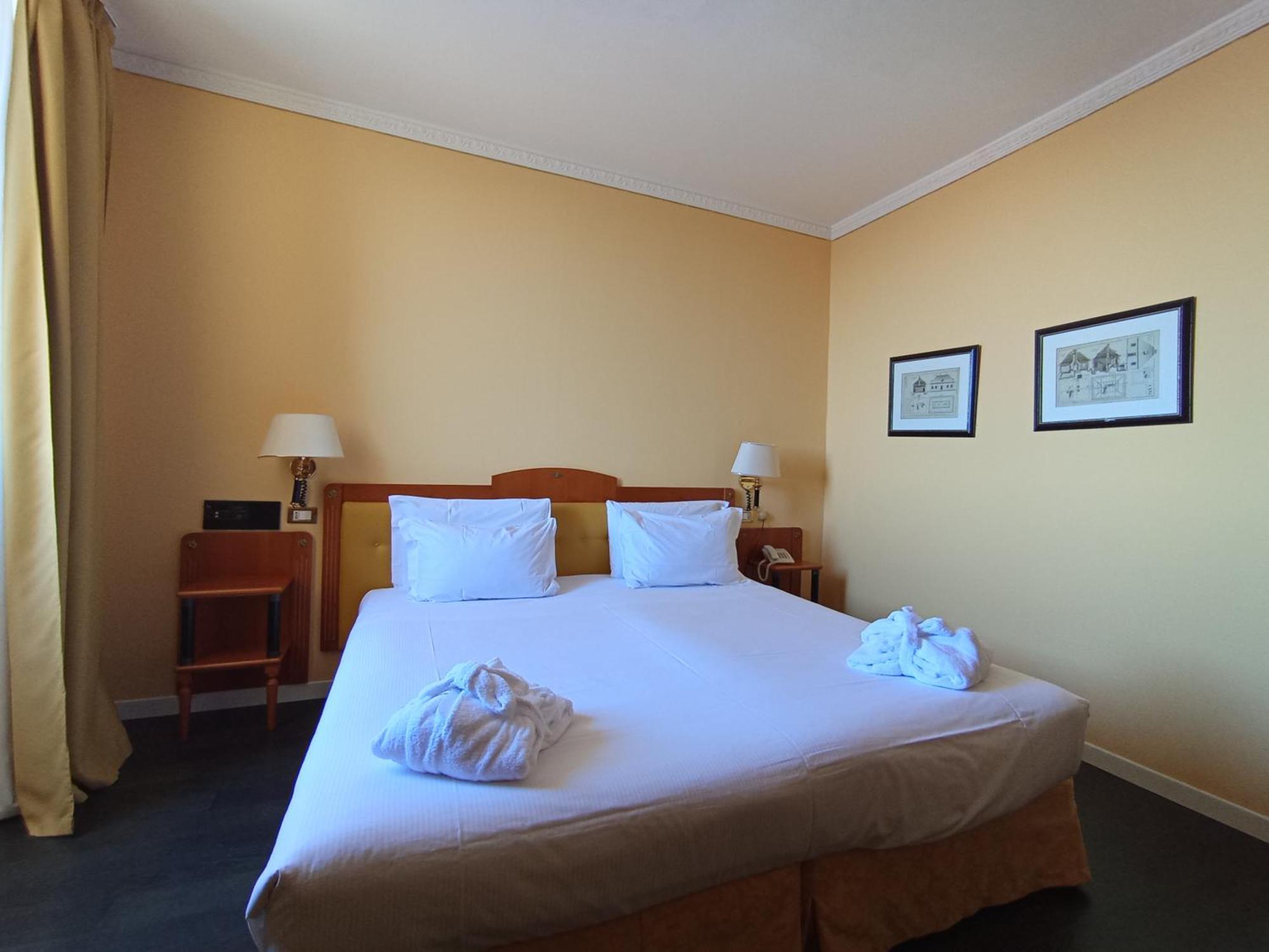 Greif Hotel Maria Theresia Trieste Esterno foto